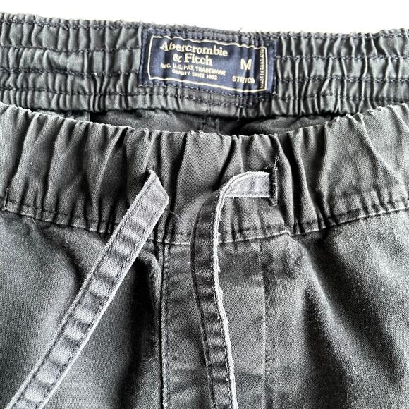 Abercrombie & Fitch  Men's Black Jogger Size M Disressed - Picture 4 of 16